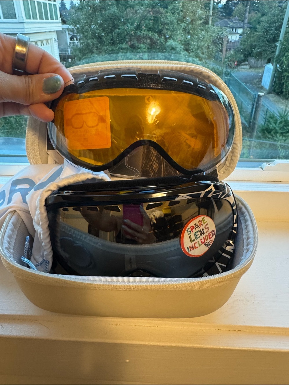 Roxy Vintage Ski/Snowboard Goggles Spare Lenses - Black Frame, Amber & Silver